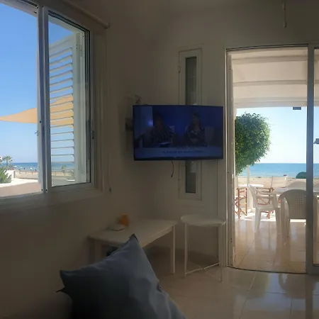 Sea Heart Beachfront Vilă Pyla