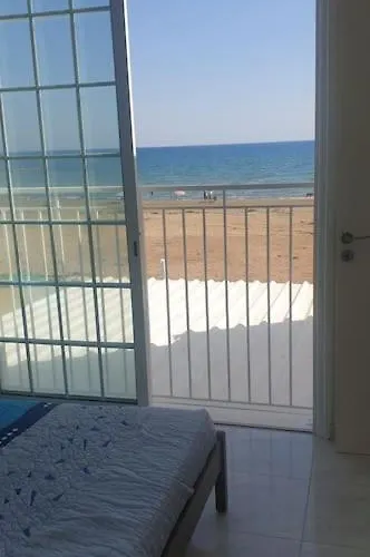 Villa Sea Heart Beachfront *