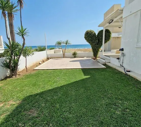 Sea Heart Beachfront Pyla